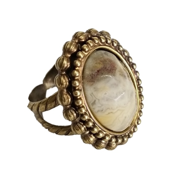 Anthropologie Jewelry - Anthropologie Sorrelli Flora Ring
